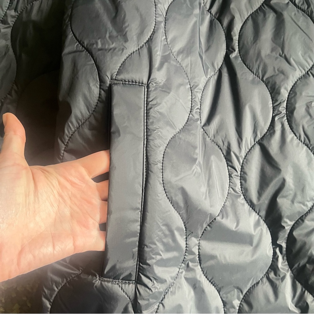Gap primaloft jacket - Picture 2 of 8